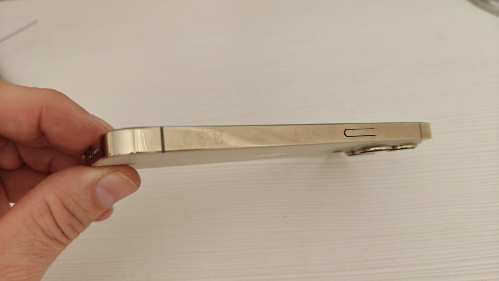 iPhone 13 pro gold