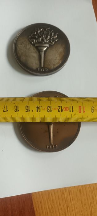 Lot 2 Medalii 1979