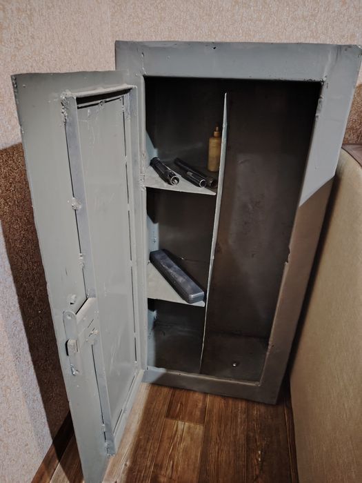 Сейф для охотничьих принадлежностей