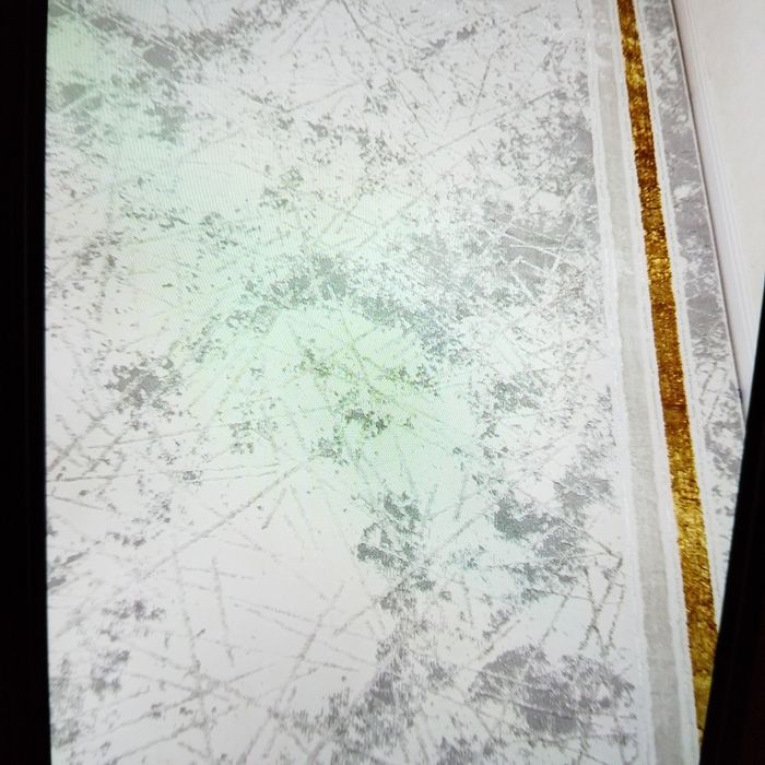 Екі  кілем сатылады.Екеуін 100 мыңға берем.