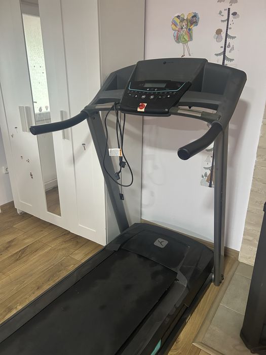 Vând bandă de alergat Domyos COMFORT RUN (Decathlon) - Pot asigura transport