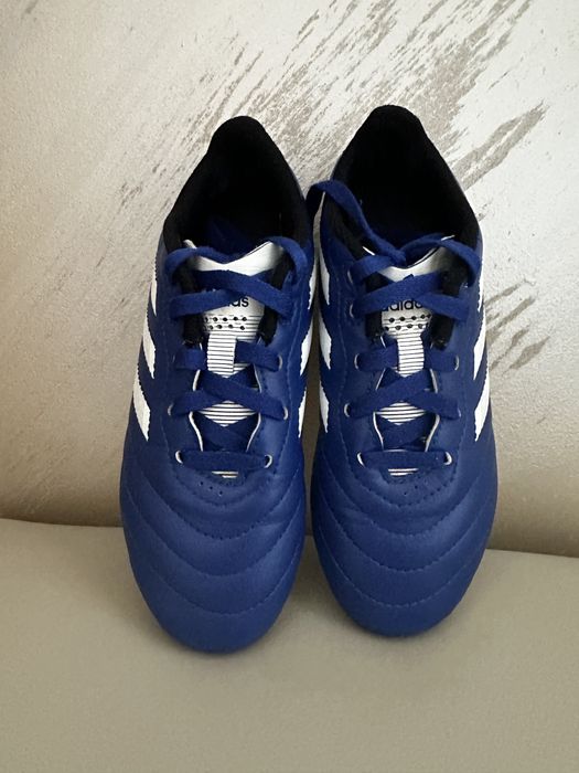 Adidas бутонки 31 номер