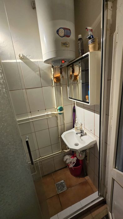 Inchiriez cameră cămin