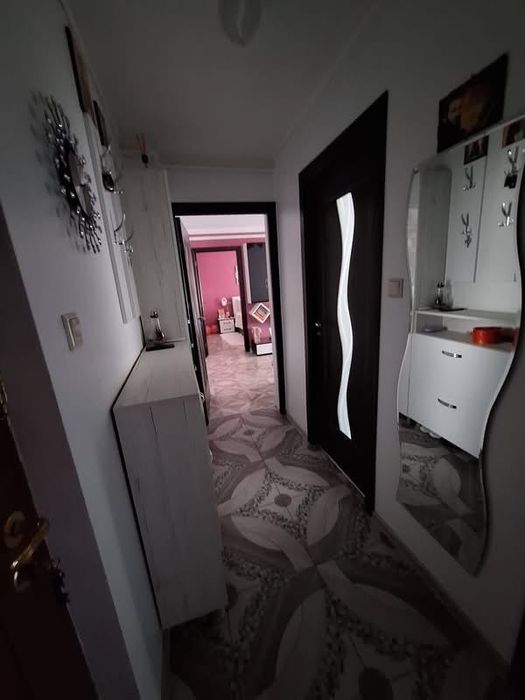 Vând apartament