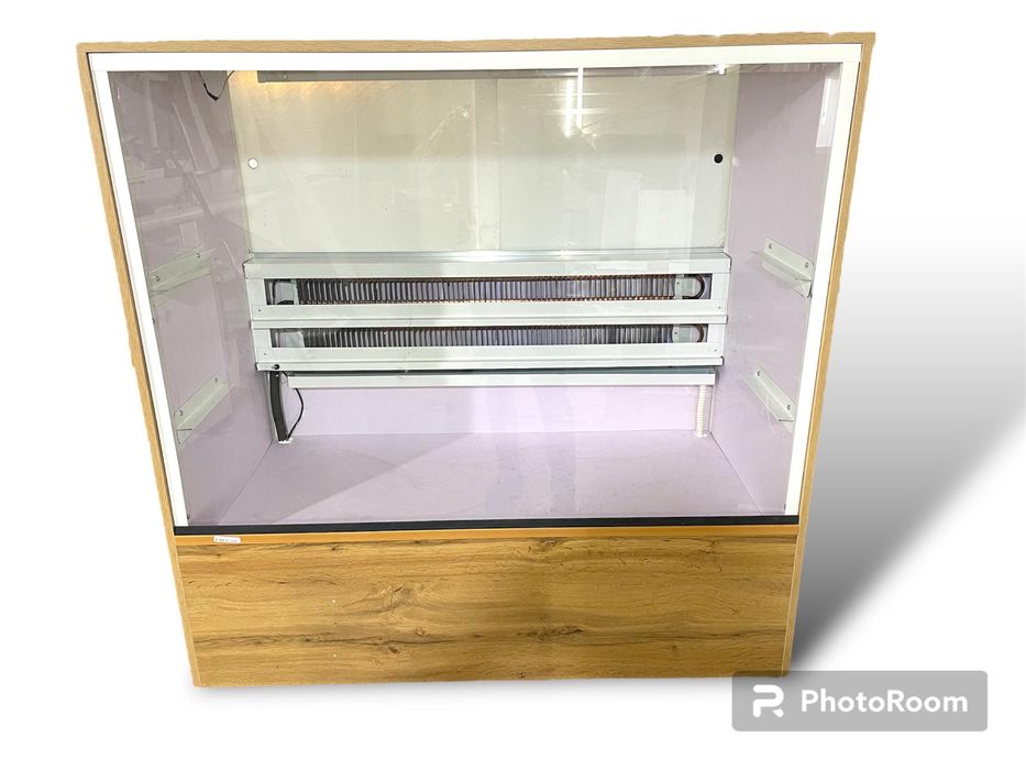 Витринный холодильник