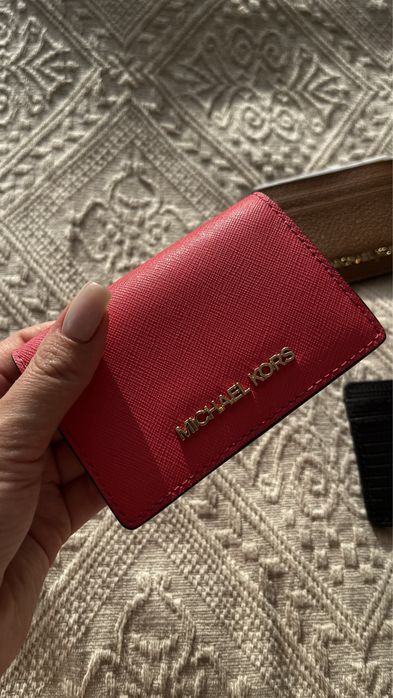 Картхолдеры от Michael Kors