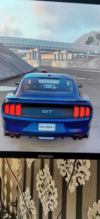 Vând The Crew 2 PS4