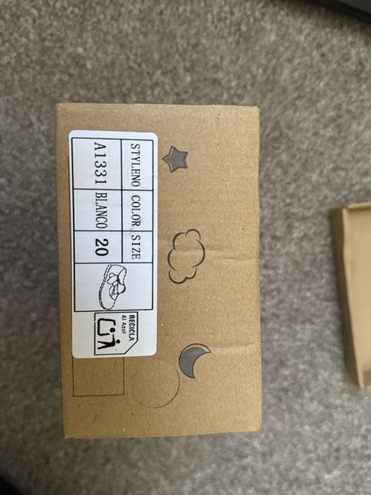 Официални детски обувки