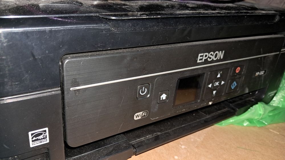 Цветной принтер струйный