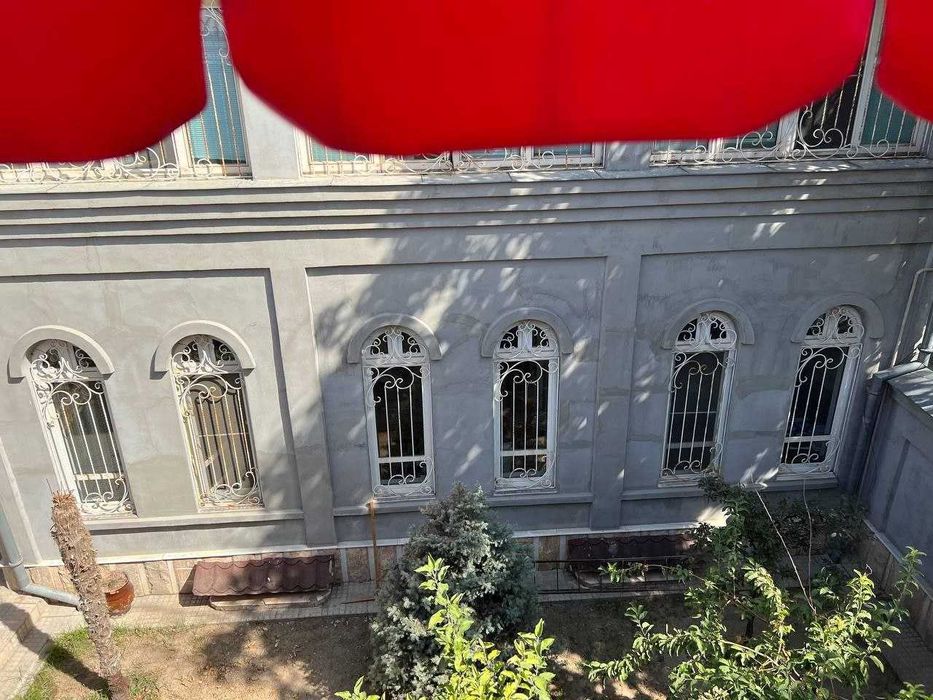 Sotiladi Дом Центр Яккасарай Махаля Хамид Сулейманов 5 соток 3 уровня