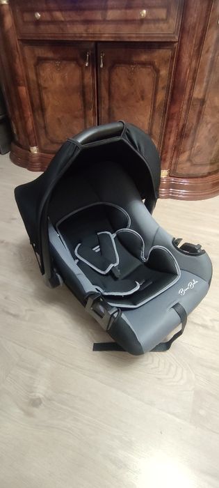Продам автокресло