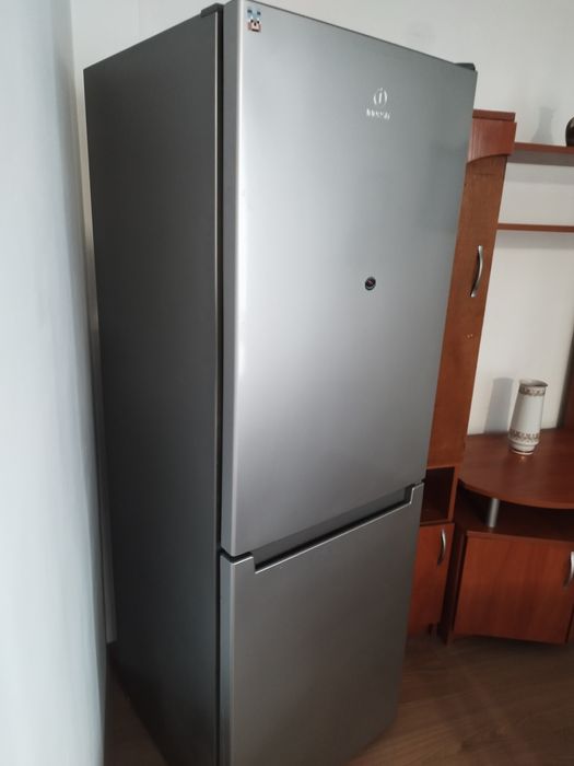 Продавам използвани мебели, цена по договаряне, вземане от място