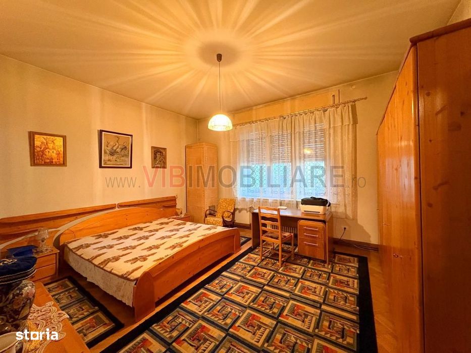 UNIRII-MIRCEA VODA, apartament in vila interbelica, 6 camere, 190 mp