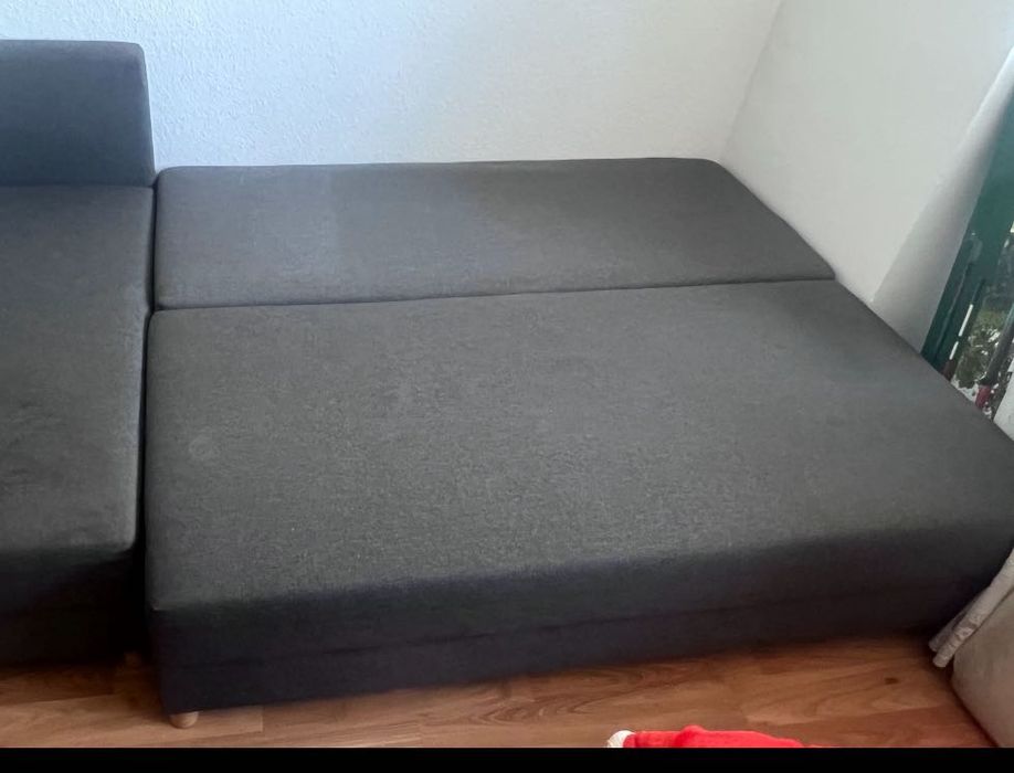 Canapea extensibila cu coltar