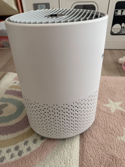 Продавам пречиствател за въздух Philips Air Purifier AC0651/10 до 44м2