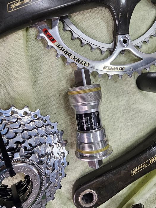 Vând set Campagnolo Record Titanium