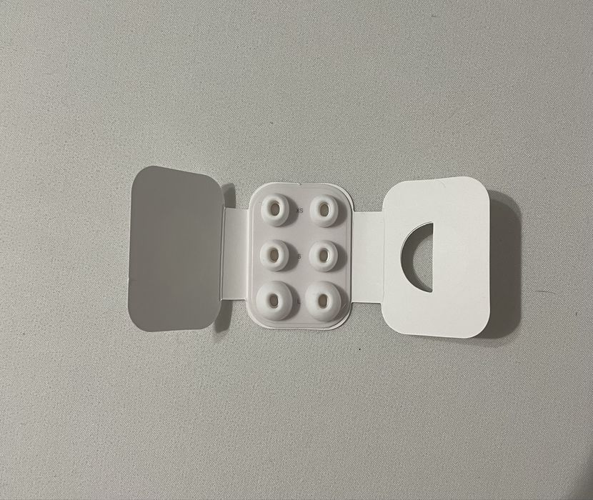 Apple AirPods Pro  (2nd generation)