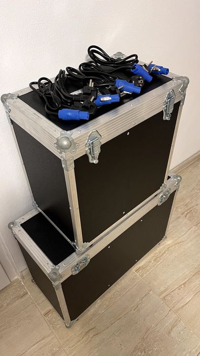 Jocuri de lumini LED Stairville Retro Flat Par 18x12W RGBW