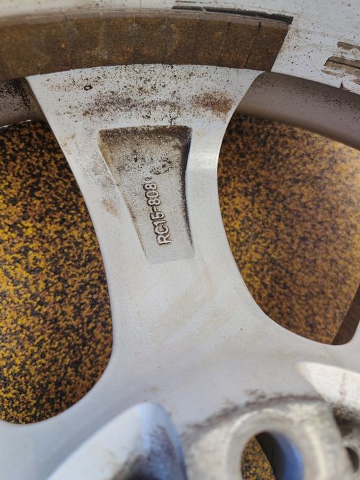 Vând set roți iarna originale VW Touareg 2017, 255/55/18, jante 8.0Jx1