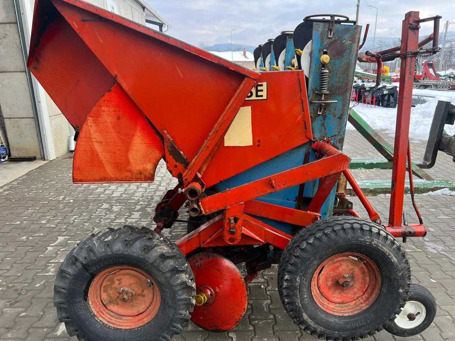 Картофосадачка Gruse - c маркир и двойни чаши