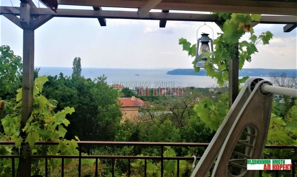 Продава се Тристаен апартамент в Варна, м-т Акчелар - 113 кв.м за 1327 €/кв.м - Снимка #1