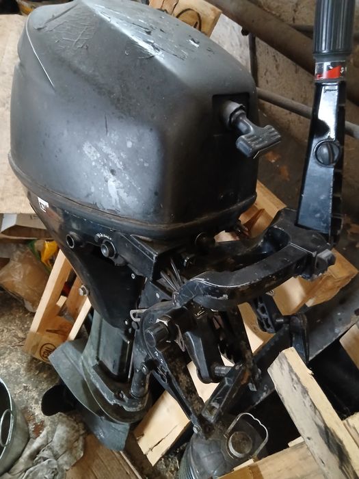 Двигател Mercury 9.9