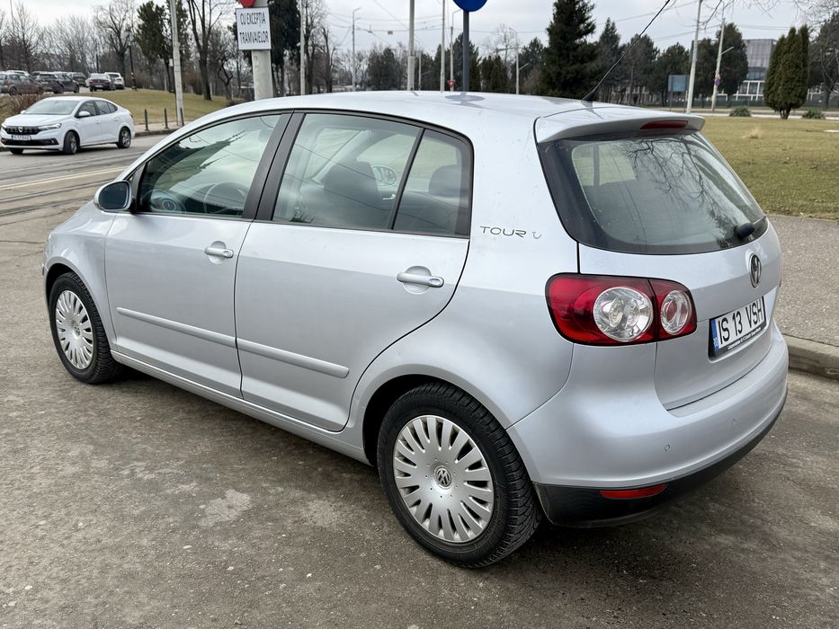 Golf Plus 1.6 Mpi - 102 cp, cutie automata, 2008 inmatriculat privat