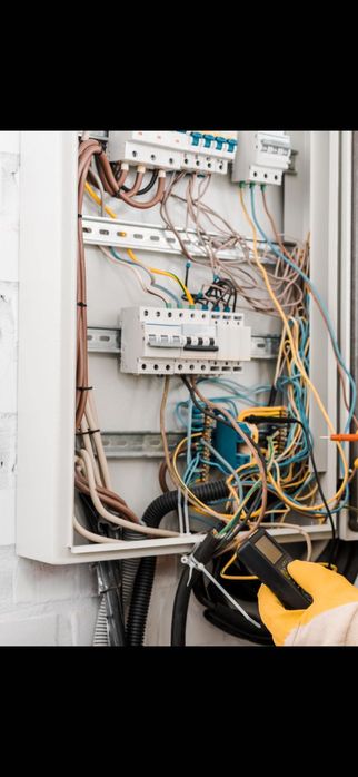 electrician autorizat