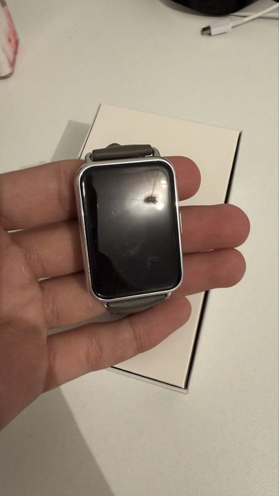 продам часы Huawei watch fit 2