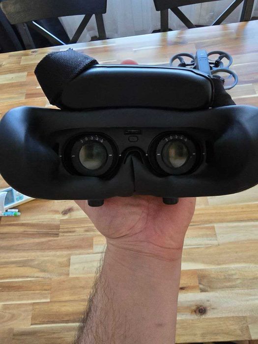 DJI Avata 2 – комплект, леки следи от употреба