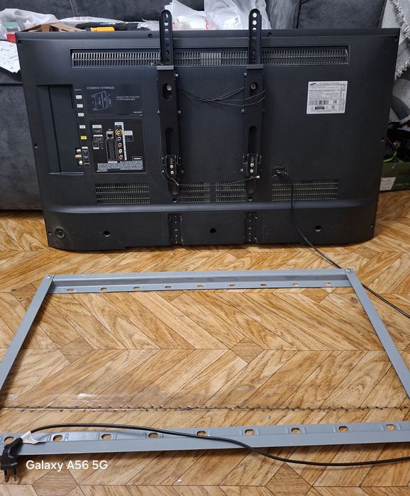 Продам телевизор SAMSUNG