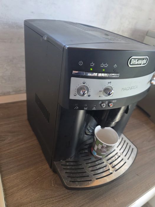 Expreor de cafea delonghi