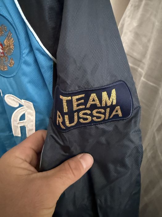 Ветровка Forward Russia