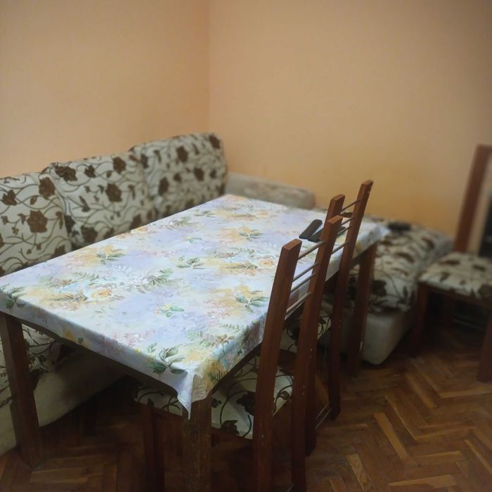 продавам апартамент
