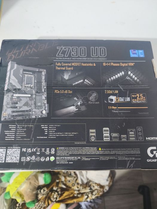 Placa de baza Gigabyte Z790 UD