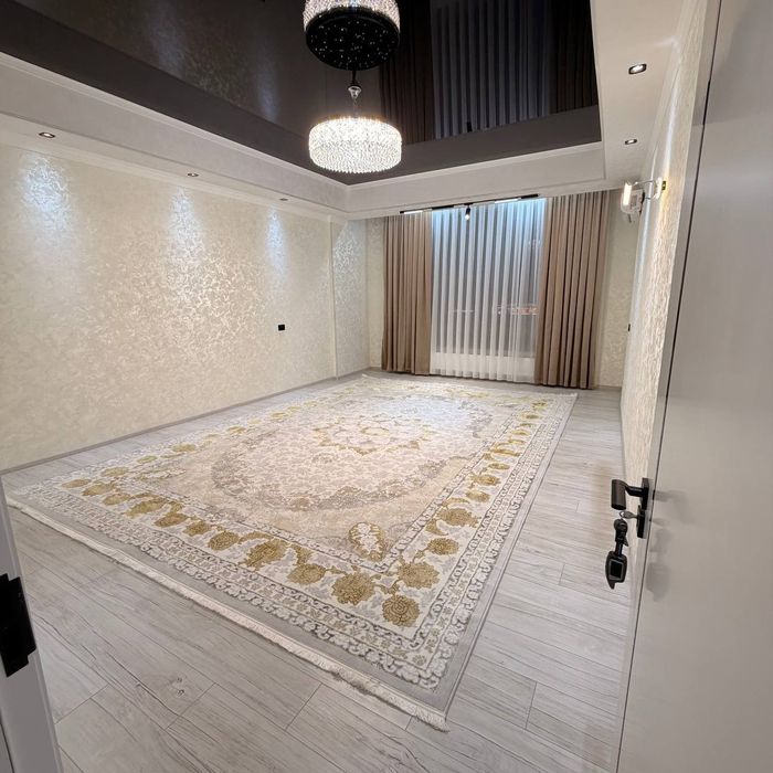 Turon plaza tomonda 2 xonali uy sotiladi