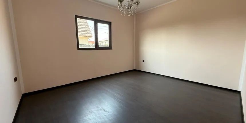 CASA/vila de vanzare Targoviste