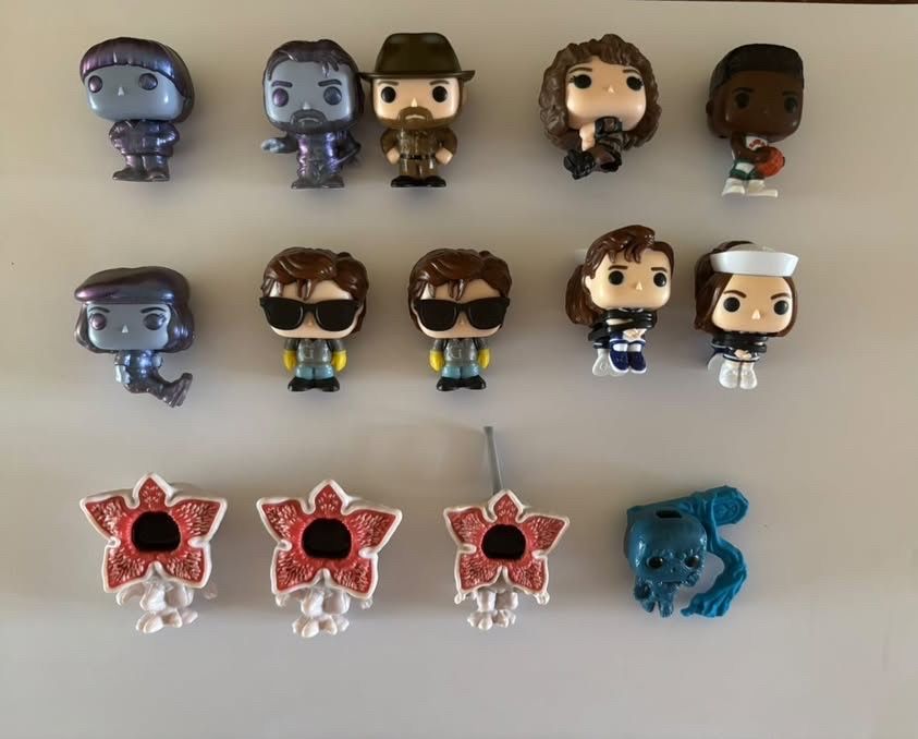 Фигурки Stranger Things от Kinder Joy