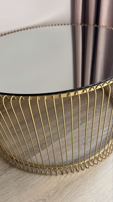 Холна маса Wire Uno Brass Ø80cm