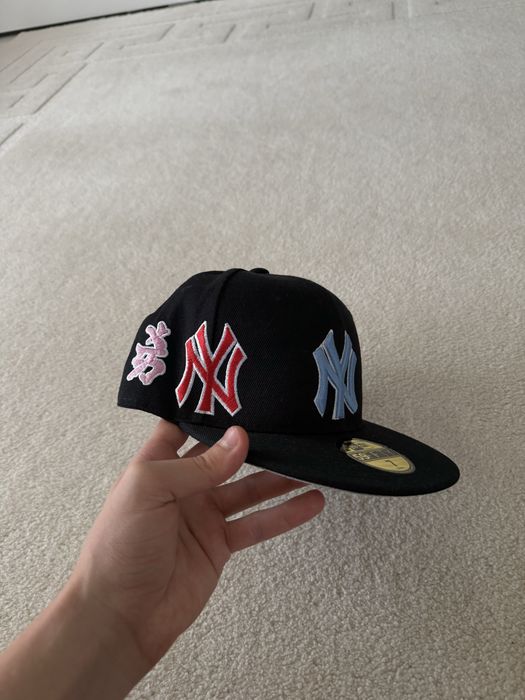 Sapca New Era x Supreme