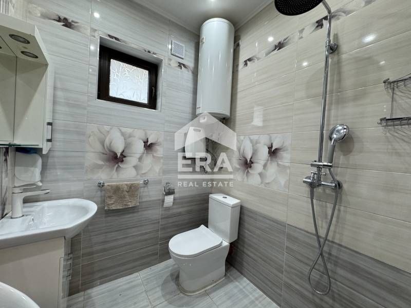 Продава се Тристаен апартамент в Силистра, Център - 78 кв.м за 1359 €/кв.м - Снимка #8