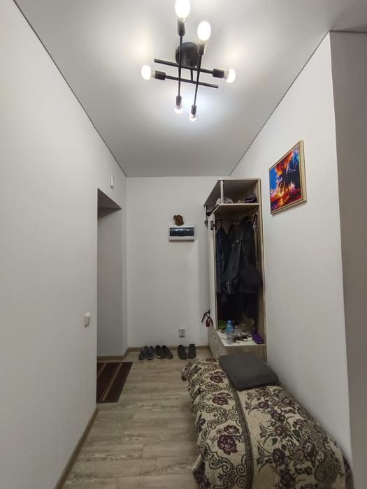 Продажа 2-комнатной квартиры, 1 этаж, новый дом