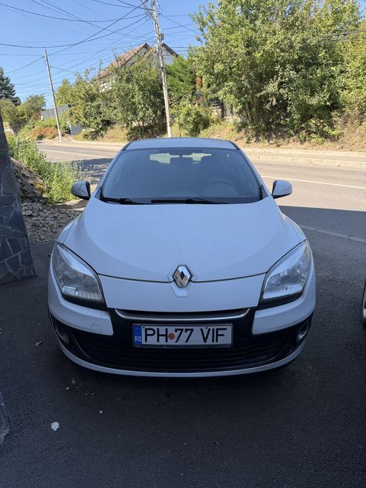 RENAULT Megane