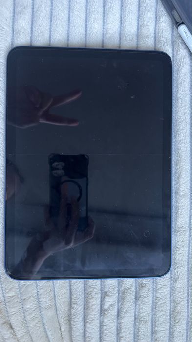 Ipad A16 128gb.
