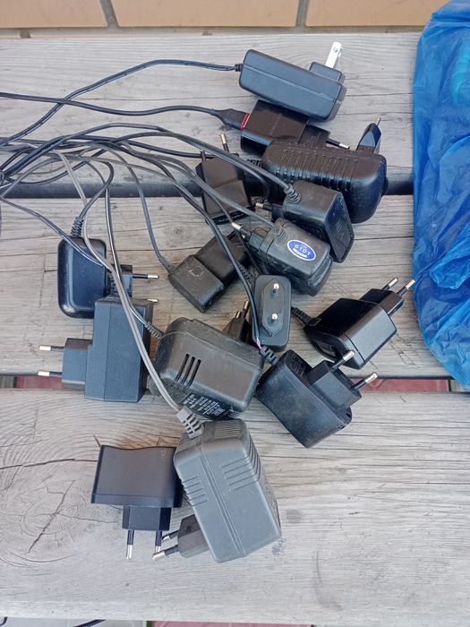 Блоки питания разные