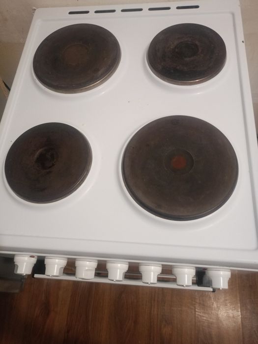 Электроплита рабочий