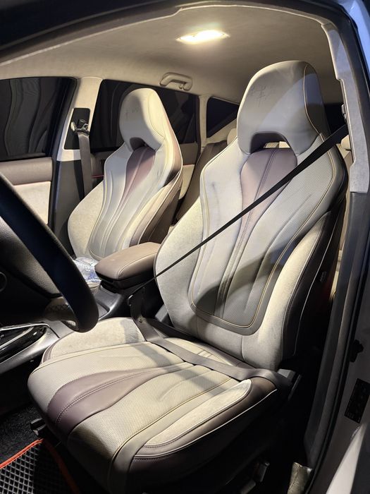 Продается Японец Toyota Caldina 4WD