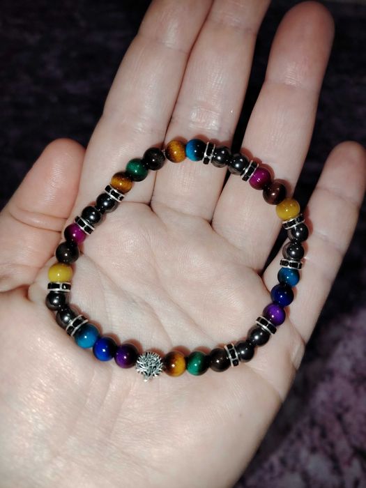 Гривна с обсидиан и хематит