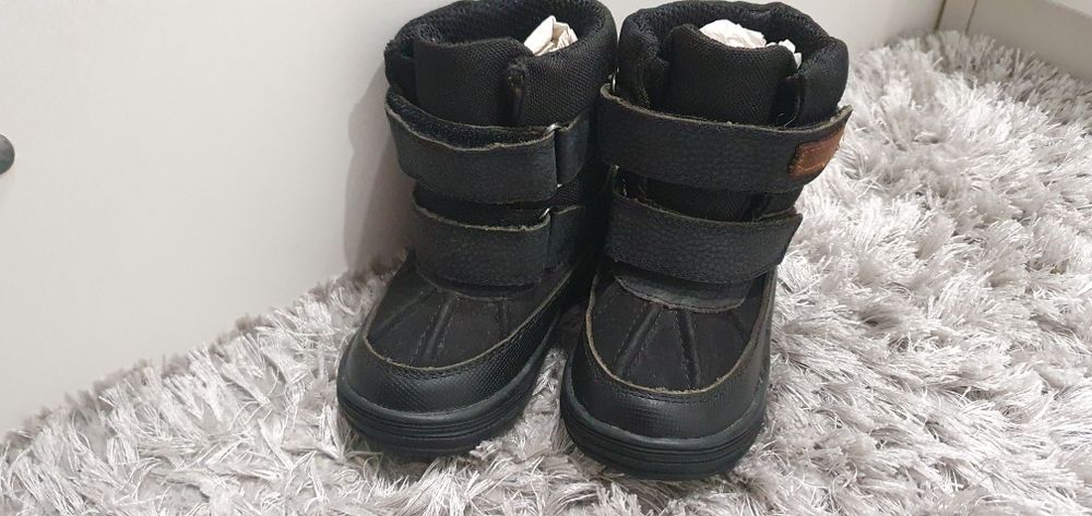 Нови детски ботуши