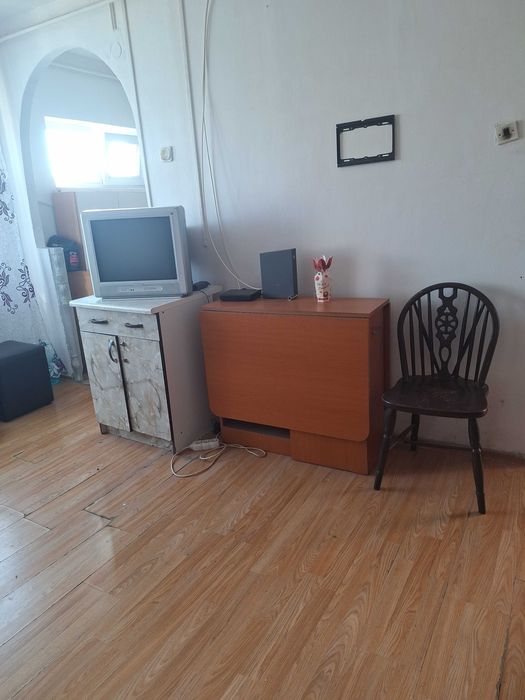 Vand urgent garsoniera Strada Ghiorghe Baritiu nr36 bl.G 120 etaj 3 Campia Turzii
